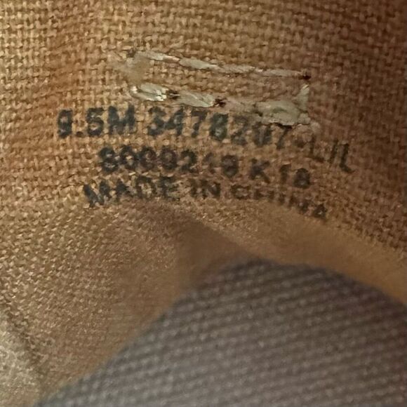 Frye Women’s Fine Leather Split-Top Flats / SZ: 9.5 - Picture 8 of 9